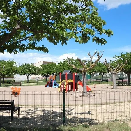 80m De La Au Rdc D'une Maison 1 4 Couchages Cour Lxrv9a *